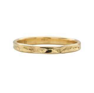 Karen Karch Everlasting weathered 18k Yellow Gold Band on white background.