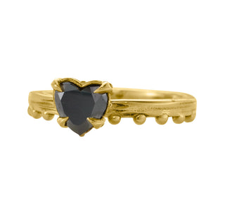 KAREN KARCH Jaipur Sway Heart Solitaire black diamond 18ky ring with a four-claw demi-bezel and a textured ball detail gold band on white background.