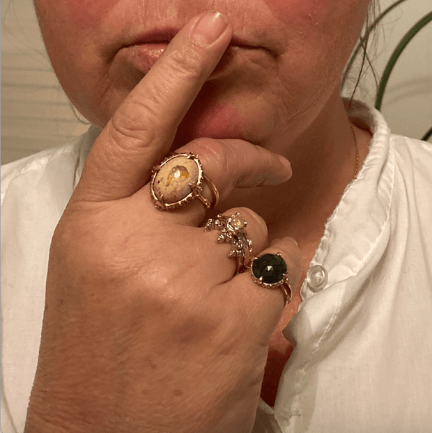 REGAL RENAISSANCE WITH MEXICAN OPAL