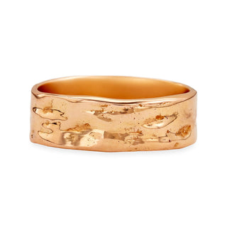 Karen Karch Everpresent Weathered Irregular edge 18k rose gold 7.5 mm band on white background.