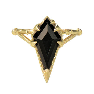 Karen Karch by Deme Wolfe diamond-shaped black onyx gemstone set in a chiseled 14k yellow gold band ring.