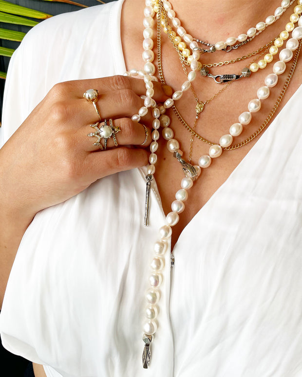 LITHE LARIAT, WHITE PEARL