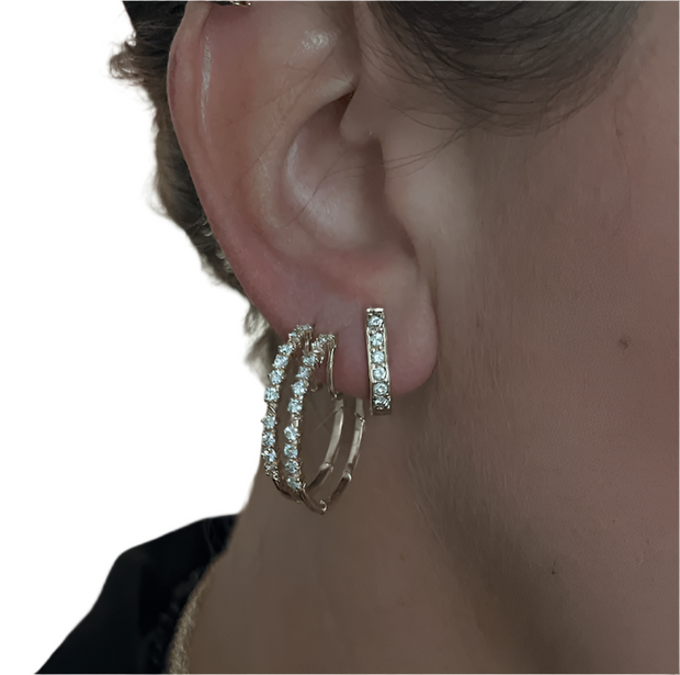 STUDDED MAINSTAY HOOPS