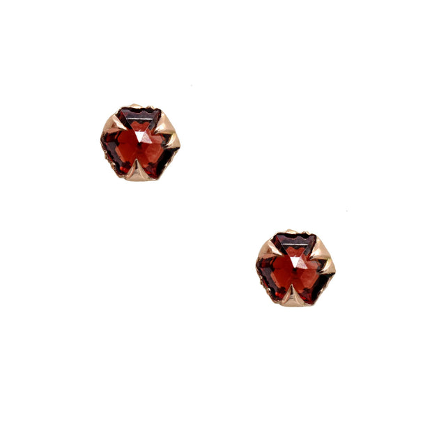 MYSTICAL HEXAGON STUDS, GARNET 14KR