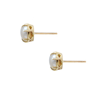 MYSTICAL CROWN STUDS, 6MM PEARL GOLD